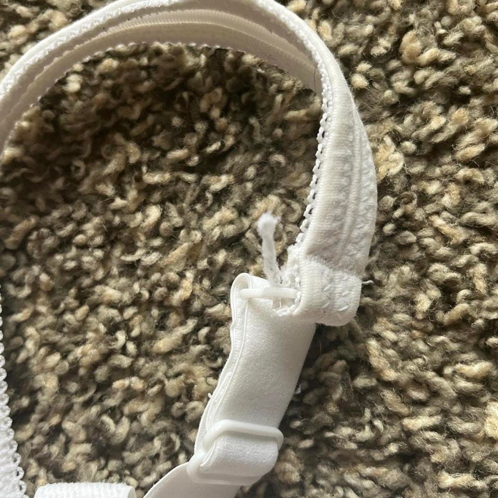 Bali 3850 White Cotton Underwire Bra Scalloped Trim 42D - Picture 6 of 6